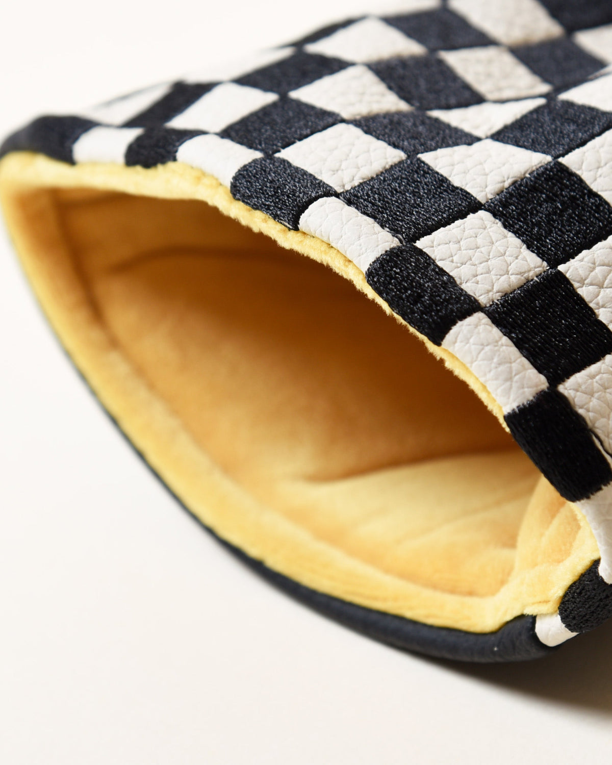 CHECKER48 CFE fairway cover detail