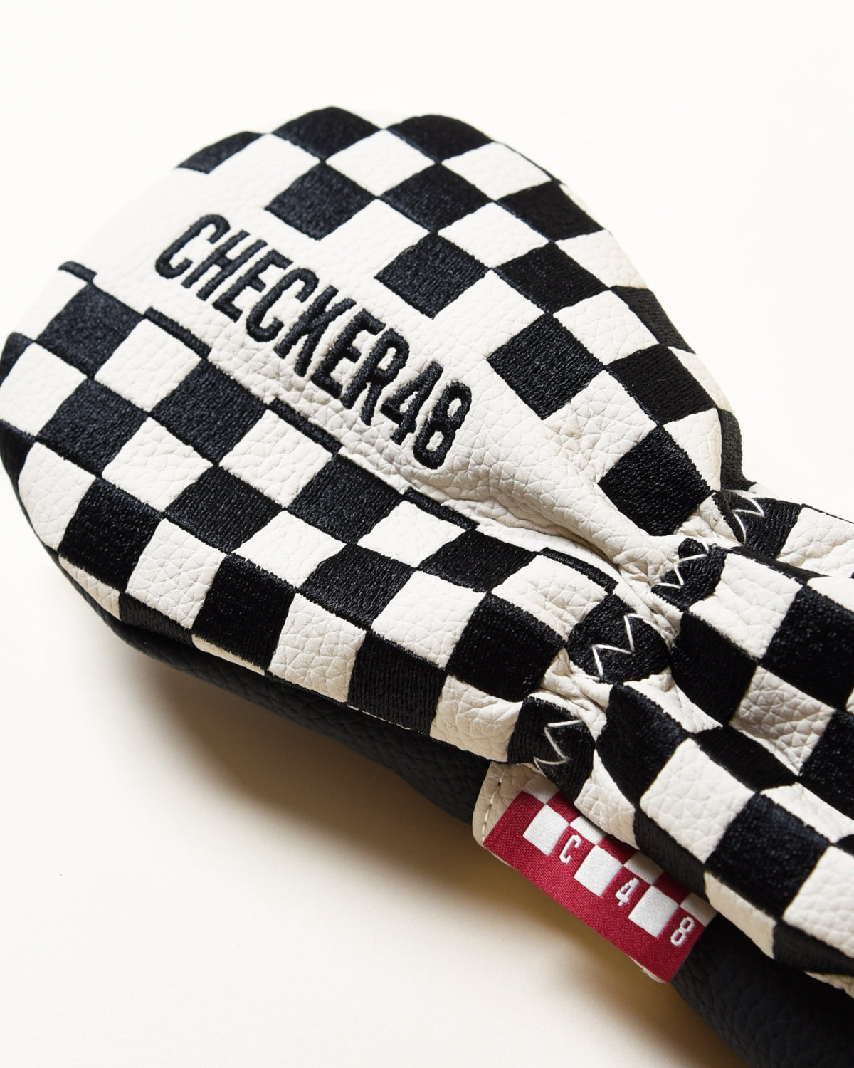 CHECKER48 CFE hybrid cover detail