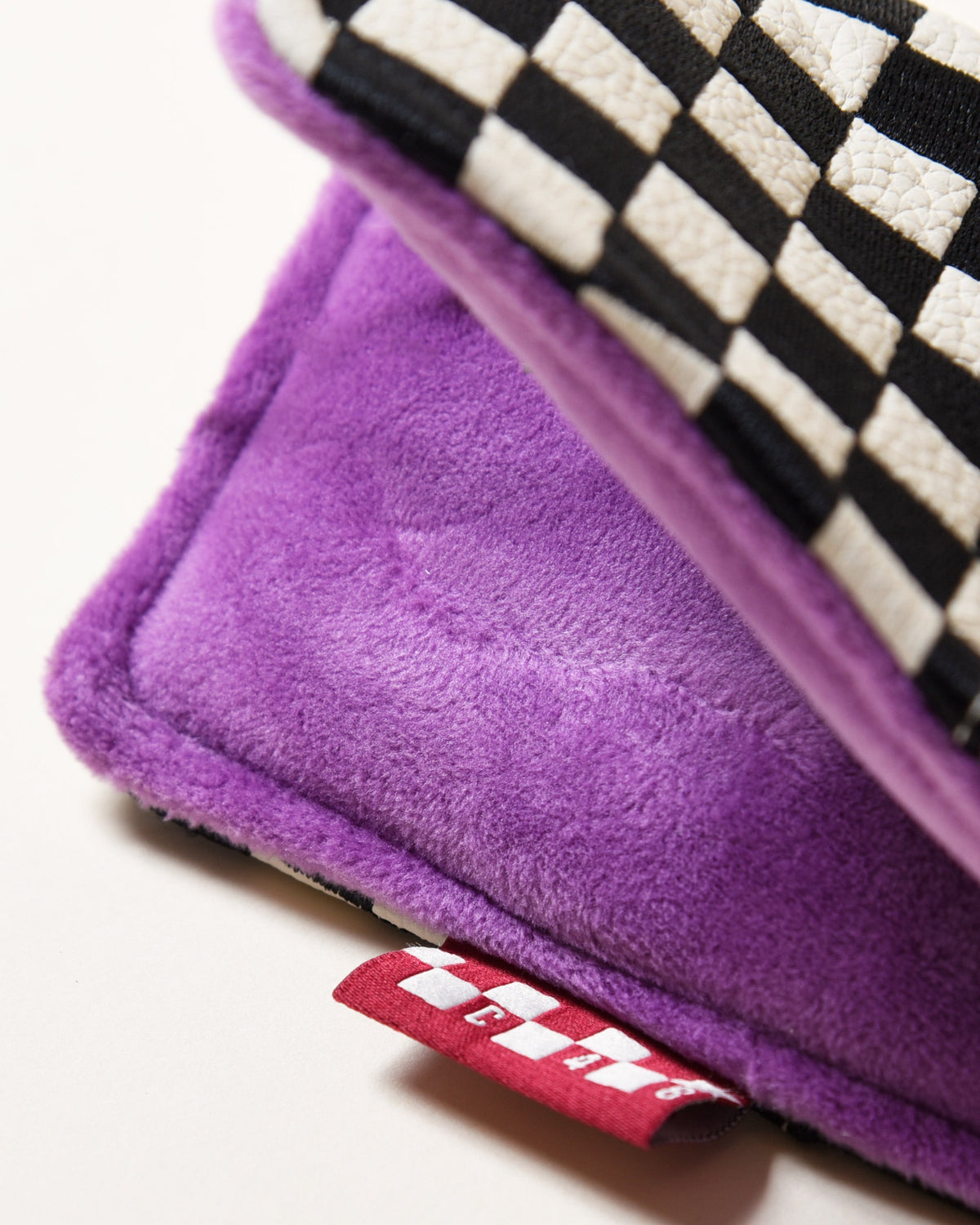CHECKER48 CFE blade putter cover detail