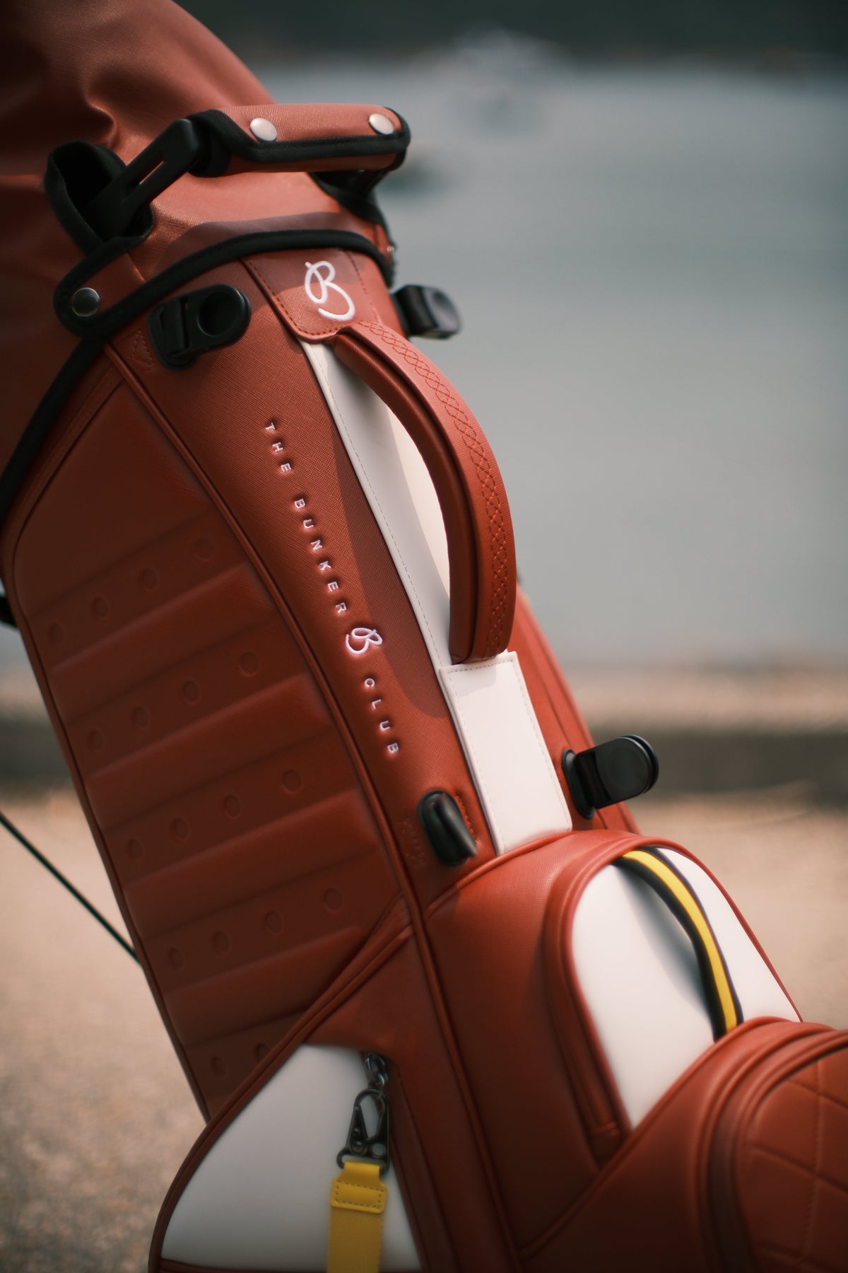 Formula Red Prancing Horse Edition golf bag detail